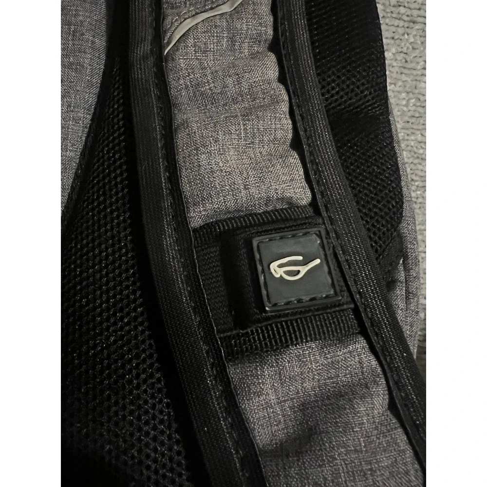 SwissGear 1900 ScanSmart Backpack - fits up to 17